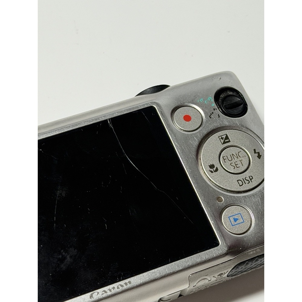 Canon PowerShot ELPH 300 HS SILVER–Fully Functional (SEE DESCRIPTION FOR DETAIL) - Picture 5 of 6